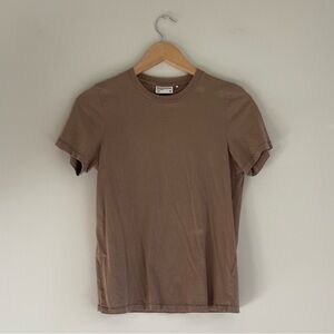 Frank And Oak The Essential T-shirt in Taupe 👚 • Size S